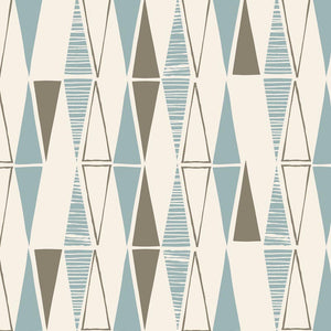 Wedgewood_Dimentional-Triangle_800x800_8d4a1ab9-8e7e-4cef-91e8-4a23a6cf8157.jpg